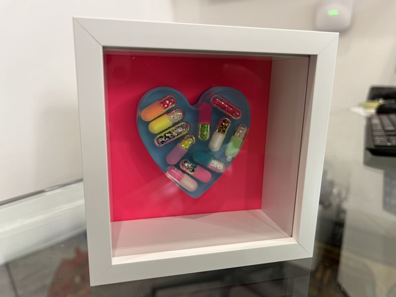 Click Here To Enlarge This Photo Of I Carry Your Heart (Pink)