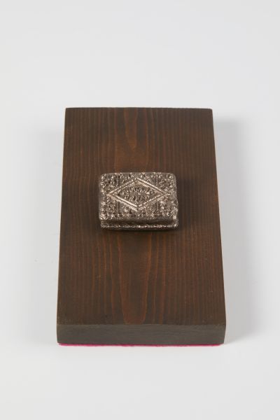 Click Here To Enlarge This Photo Of Bronze Custard Cream