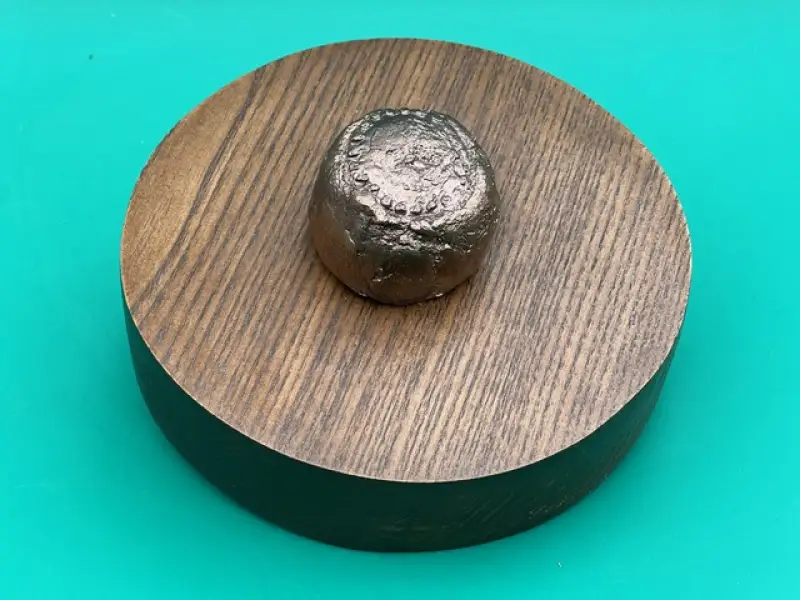 Click Here To Enlarge This Photo Of Mini Bronze Pie