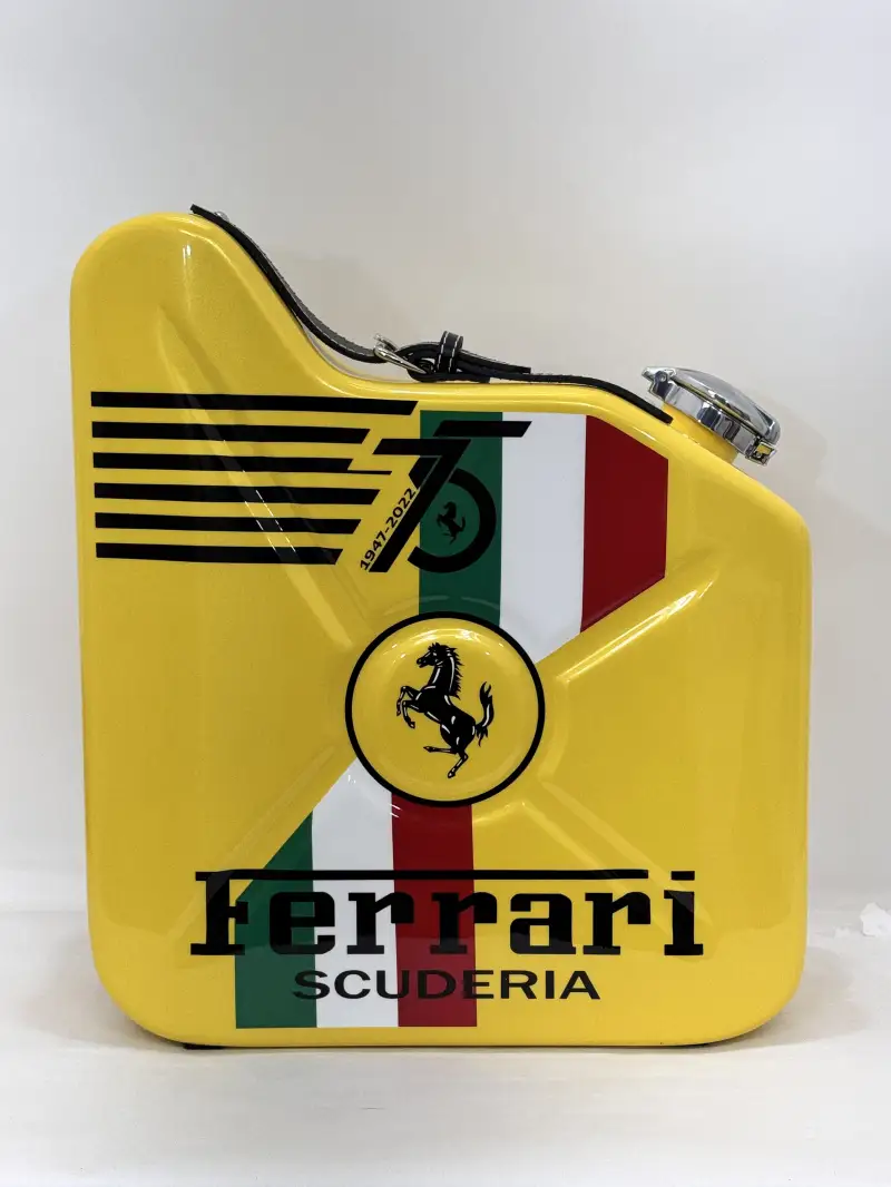 Click Here To Enlarge This Photo Of Ferrari - Jerrycan
