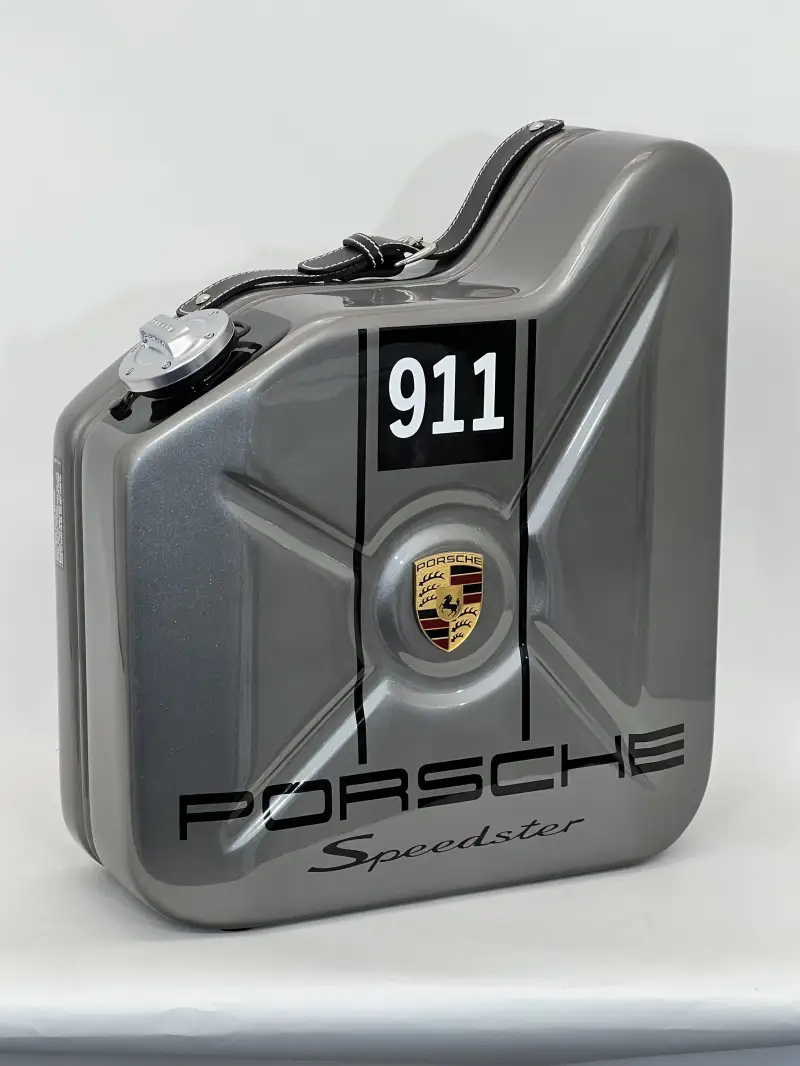Click Here To Enlarge This Photo Of Porsche - Jerrycan