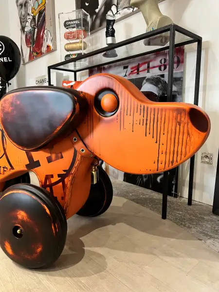 Click Here To Enlarge This Photo Of Hermès Dog