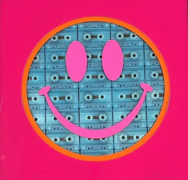 Click Here To Enlarge This Photo Of Cassette Face - Pink