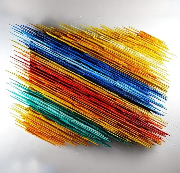 Click Here To Enlarge This Photo Of C2 III in Yellow