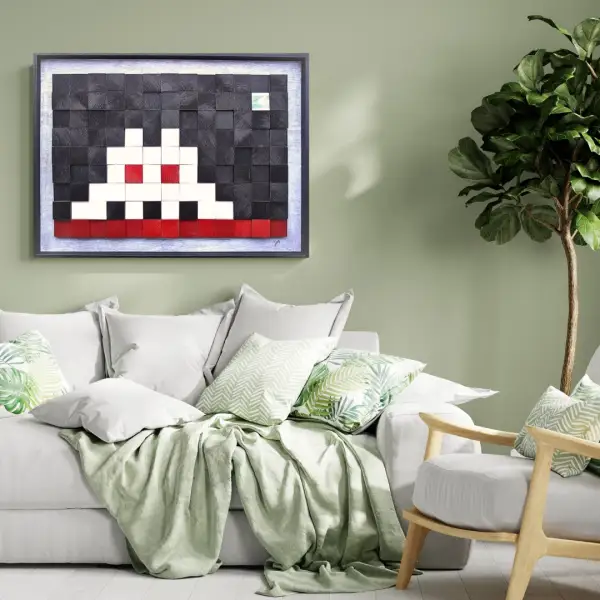 Click Here To Enlarge This Photo Of White Invader #1
