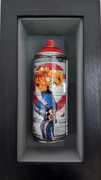 Click Here To Enlarge This Photo Of 10FT & Lucid Spraycan