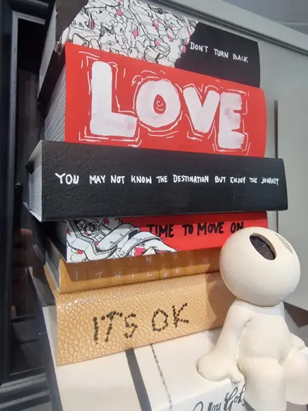 Click Here To Enlarge This Photo Of Books - Big Love