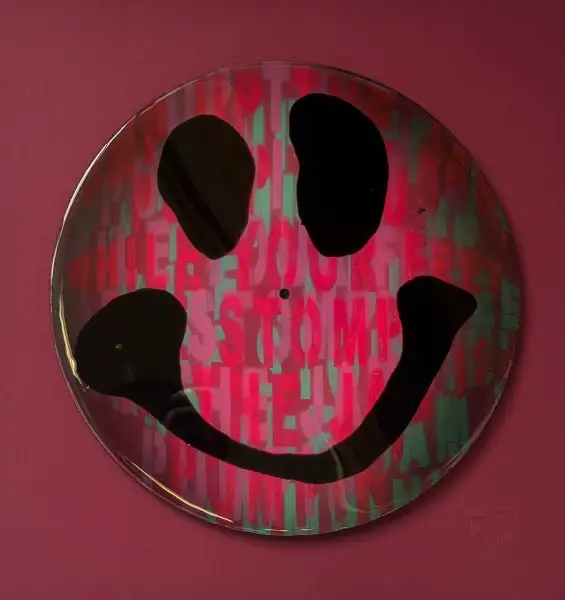 Click Here To Enlarge This Photo Of On The Record