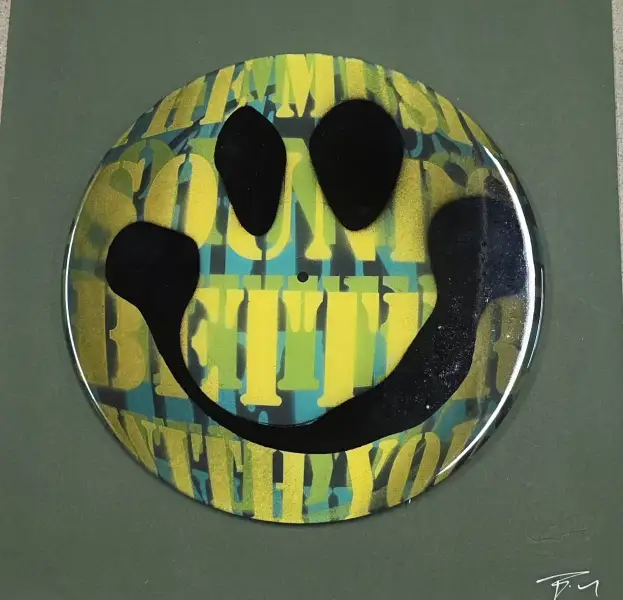 Click Here To Enlarge This Photo Of On the Record